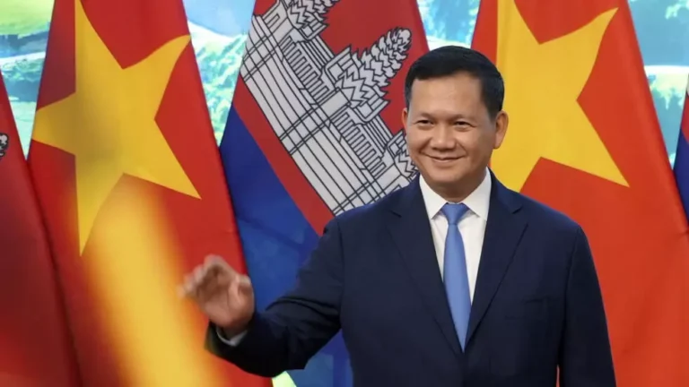 Phnom Penh rút khỏi thỏa thuận kinh tế Cam Bốt-Việt Nam-Lào