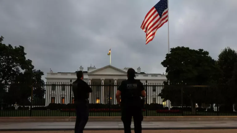 Cuộc gặp Trump – Zelensky: Bước ngoặt nguy hiểm cho Ukraina và Châu Âu