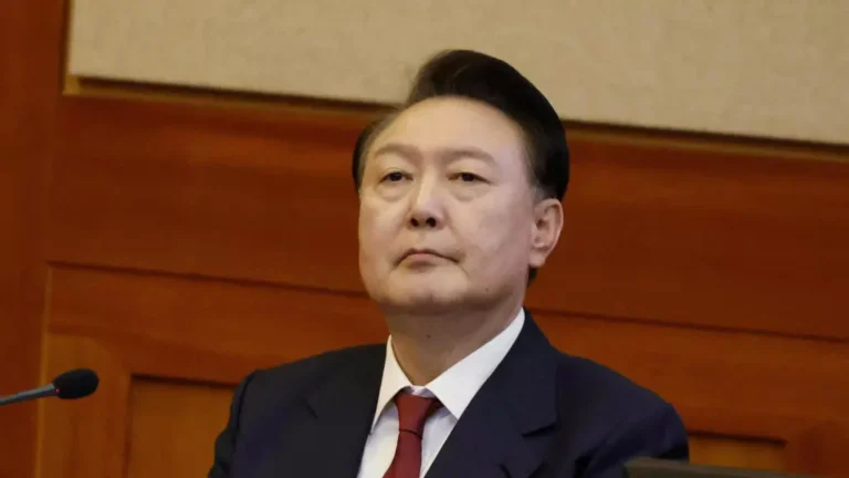 Cựu tổng thống Hàn Quốc Yoon Suk Yeol bị tuyên án tù chung thân