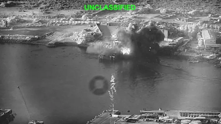 KỲ 1: NÚT CỔ CHAI HORMUZ VÀ BÀI HỌC CHUYỂN ĐỔI HỌC THUYẾT TỪ CHIẾN TRƯỜNG UKRAINE